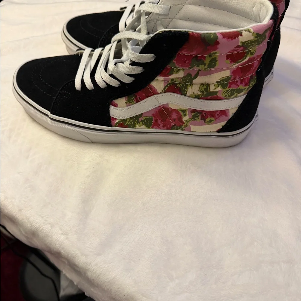 Vans Floral & Black High-Top Sneakers - Picture 2 of 5